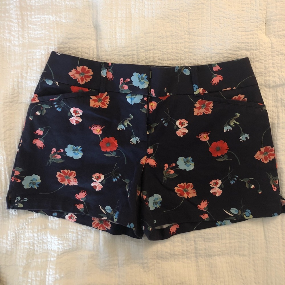 Ann Taylor Loft navy floral shorts